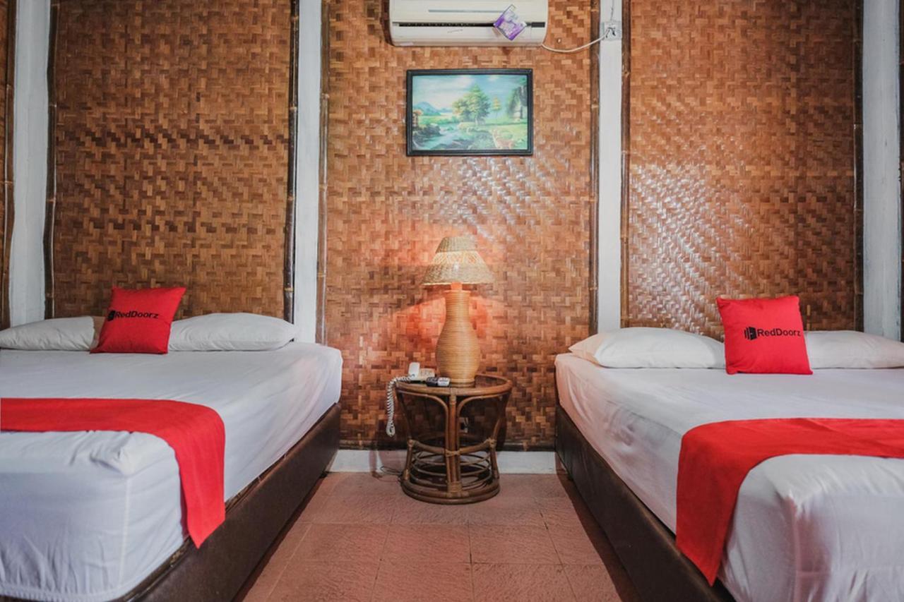 Reddoorz Near Pantai Florida Anyer Hotell Serang Exteriör bild